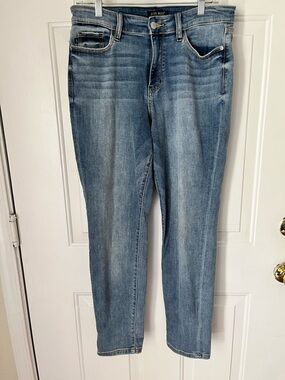Judy Blue Women’s Slim Fit Jeans Light Wash 11/30 Skinny Denim Whiskered